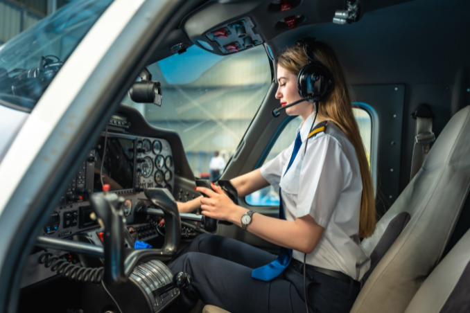 PilotsAssist cadets in training